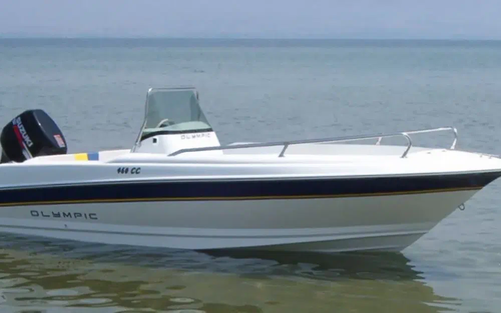 slider 0 Olympic Boat 460 CC