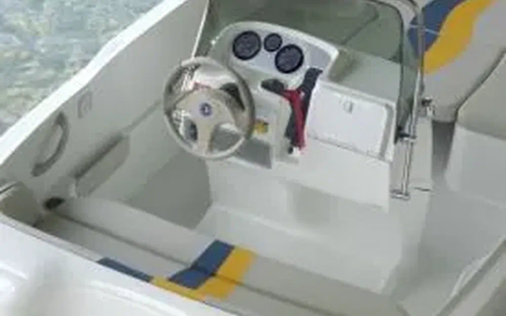 slider 1 Olympic Boat 460 CC