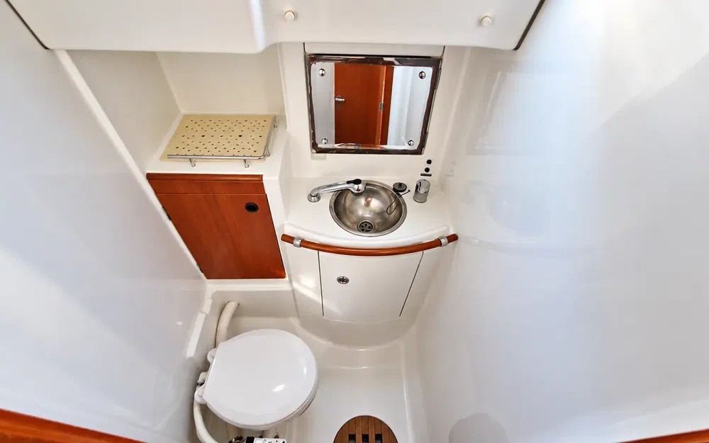 slider 16 Beneteau 50