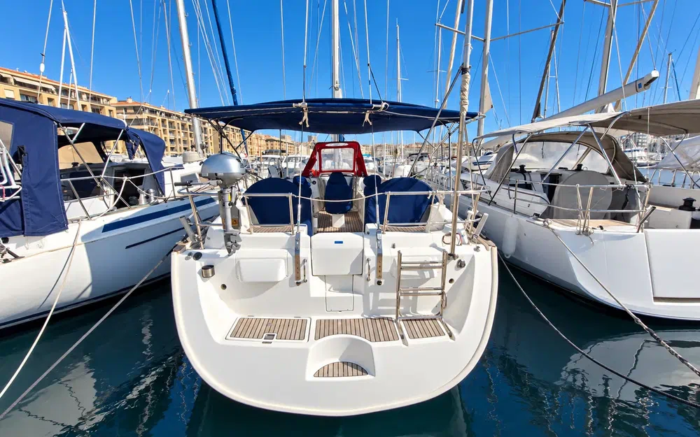 slider 1 Beneteau 50