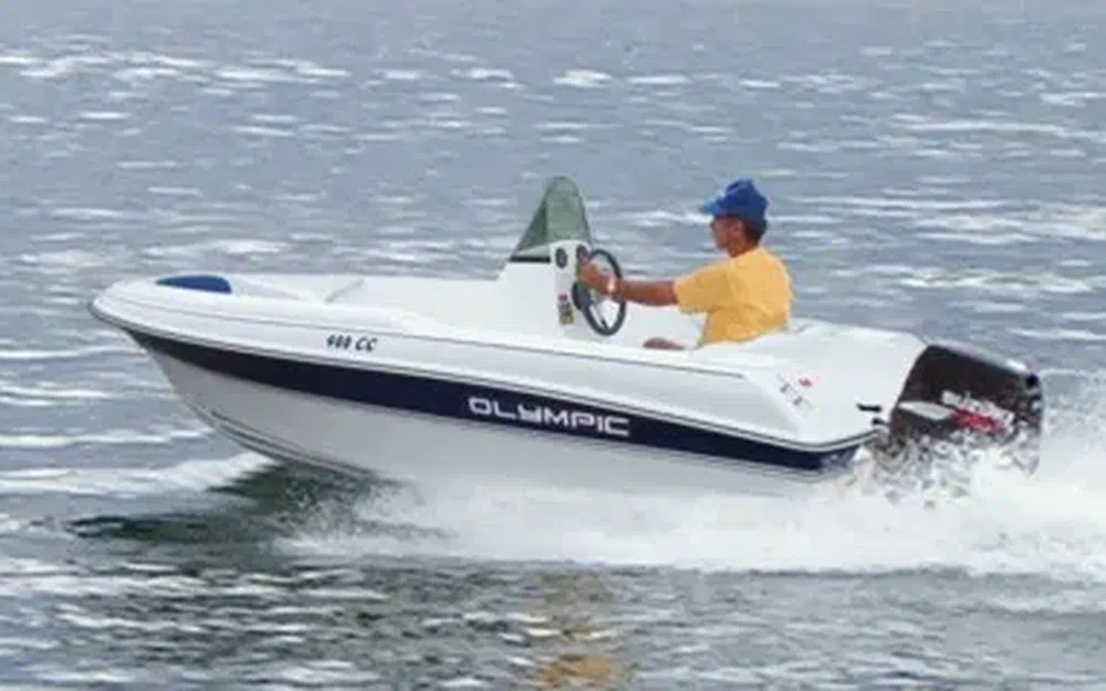 slider 1 Olympic Boat 400 CC