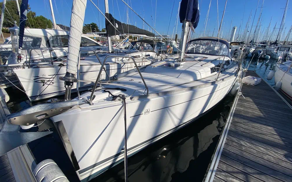 slider 0 Dufour 335 Grand Large
