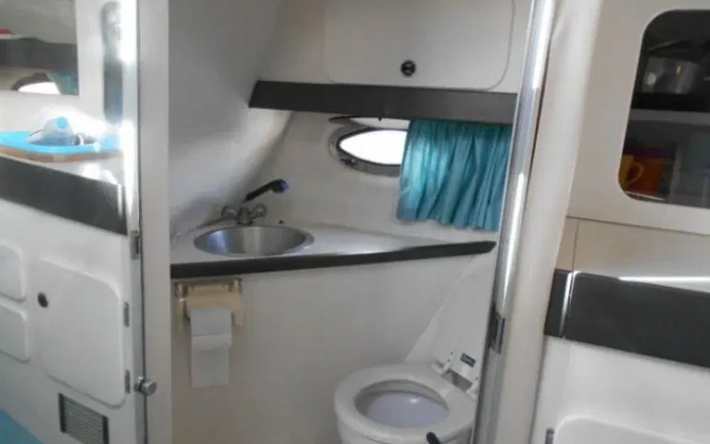 slider 8 Sunseeker Portofino 31