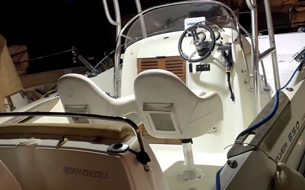 slider 10 Beneteau Flyer 650 Open