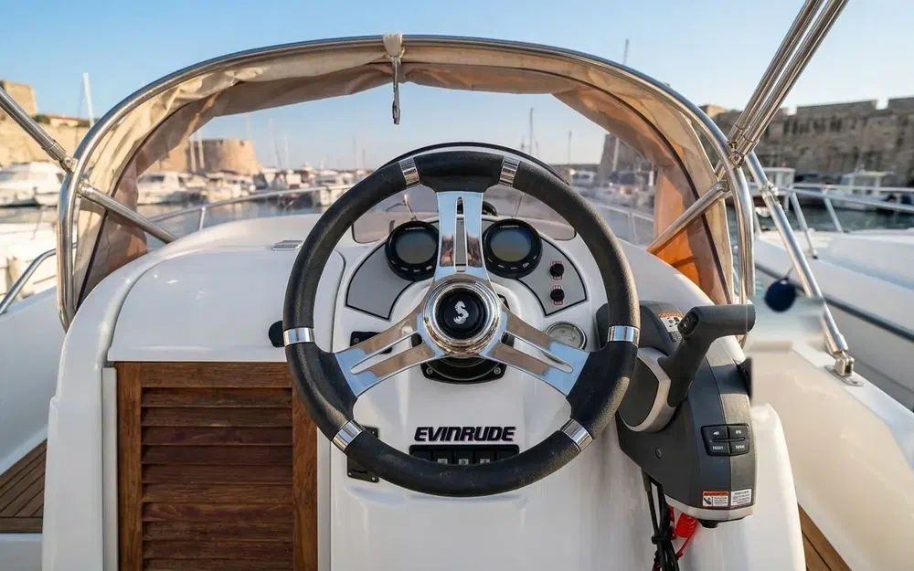 slider 13 Beneteau Flyer 650 Open