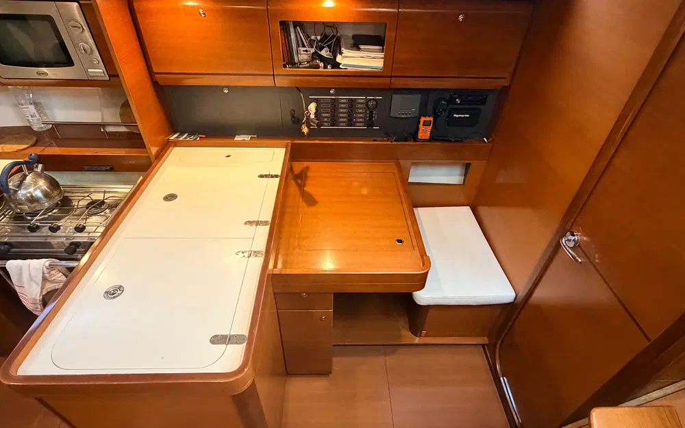 slider 23 Dufour 405 Grand Large