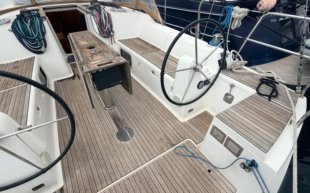 slider 3 Dufour 405 Grand Large