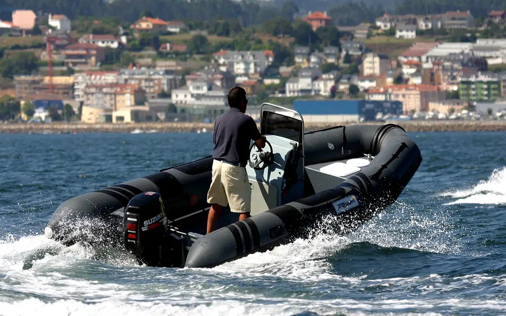 slider 1 Tarpon AD 50