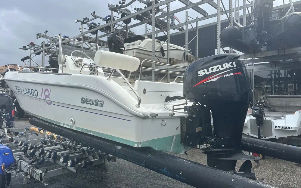slider 3 Sessa Marine Key Largo 18