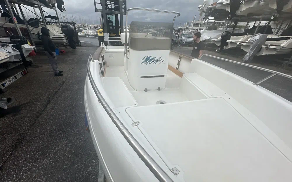 slider 5 Sessa Marine Key Largo 18