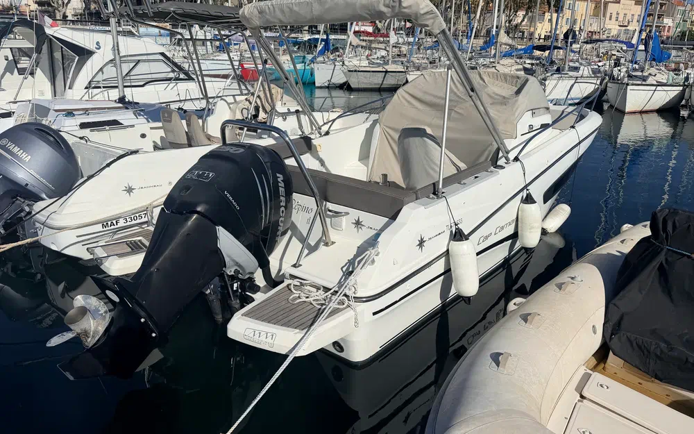 slider 17 Jeanneau CAP CAMARAT 7.5 WA S2