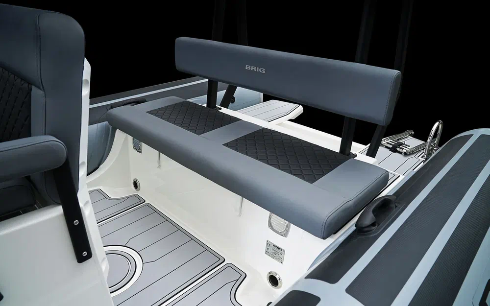 slider 16 Brig NAVIGATOR 19