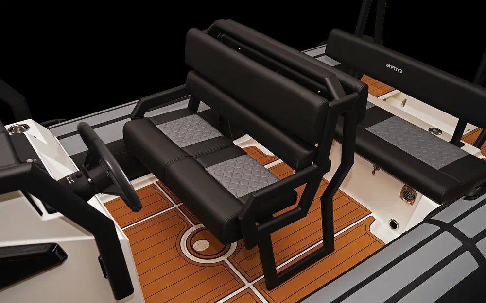 slider 5 Brig NAVIGATOR 19