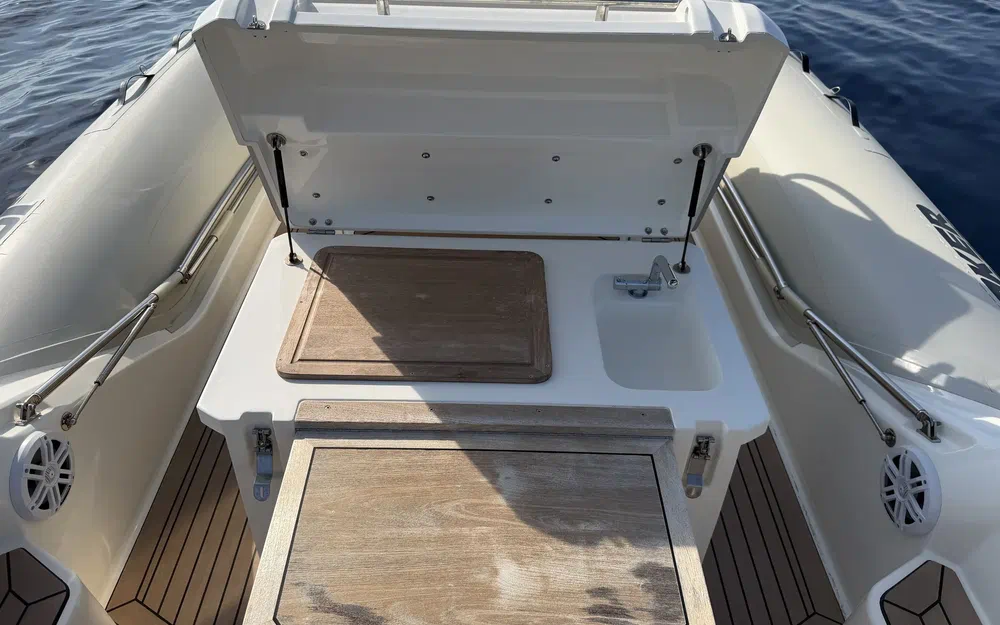 slider 9 Joker Boat Clubman 28