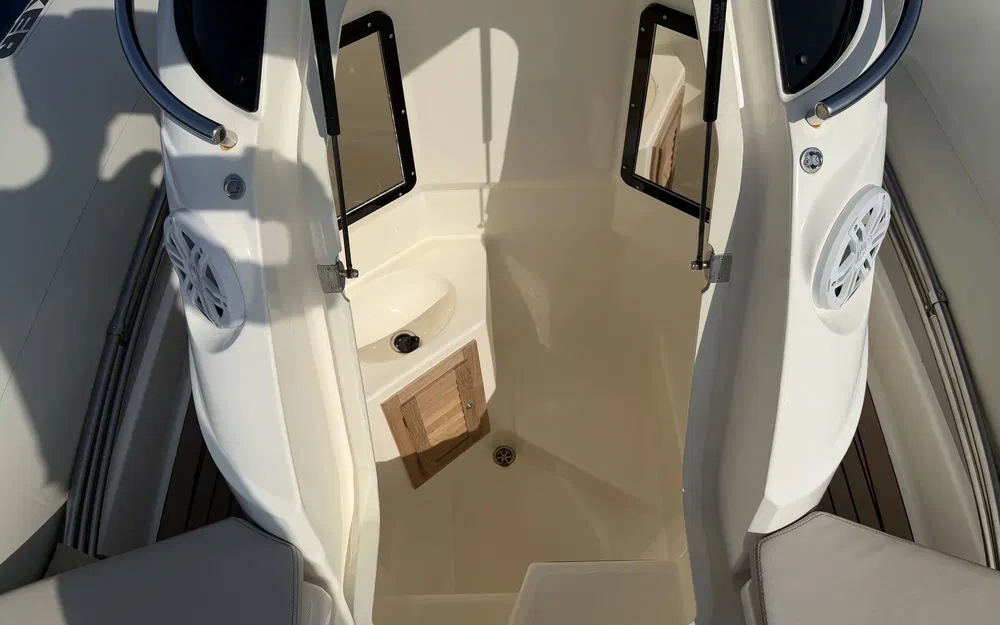 slider 15 Joker Boat Clubman 28