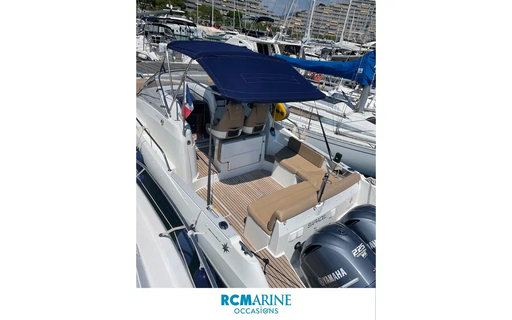slider 2 Jeanneau Cap Camarat 8.5 WA