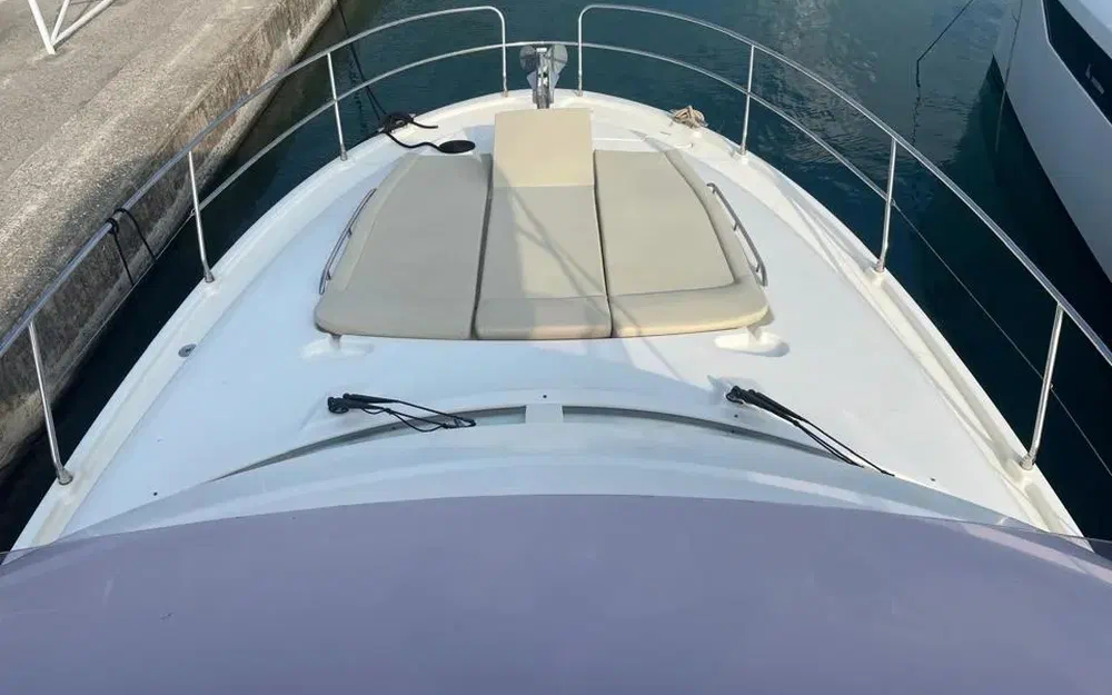slider 16 Jeanneau Prestige 440