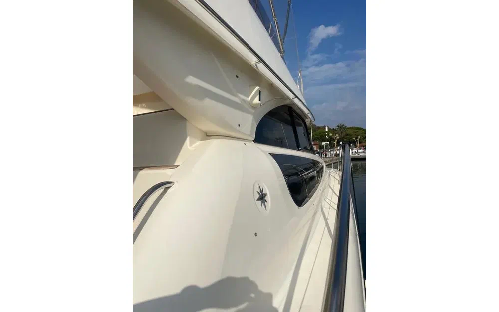 slider 22 Jeanneau Prestige 440