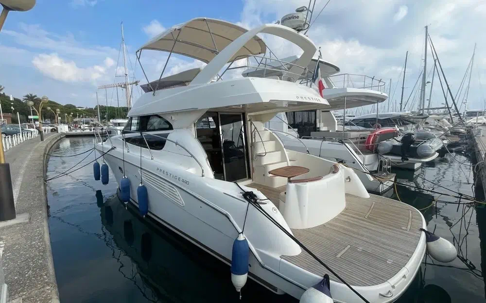 slider 3 Jeanneau Prestige 440
