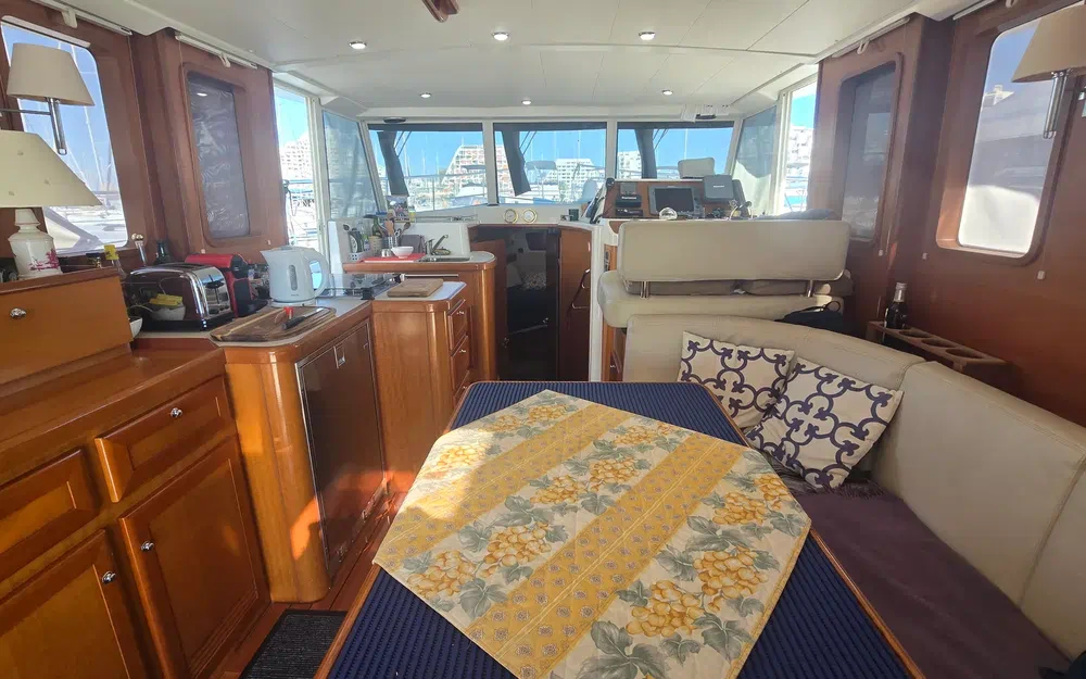 slider 12 Beneteau Swift Trawler 42