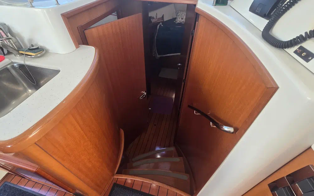 slider 18 Beneteau Swift Trawler 42