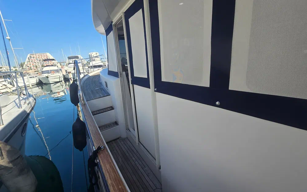 slider 29 Beneteau Swift Trawler 42