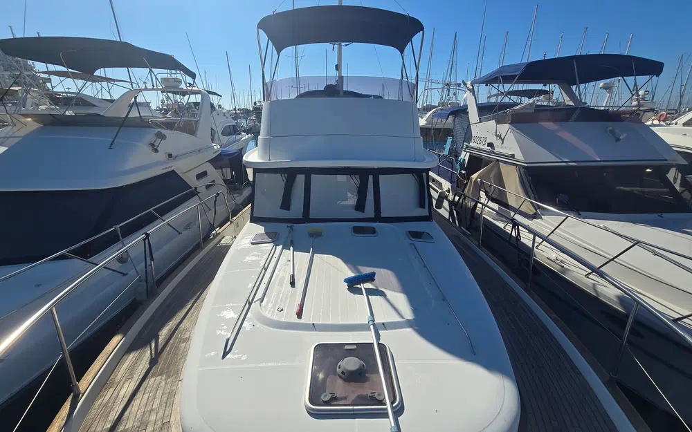 slider 33 Beneteau Swift Trawler 42