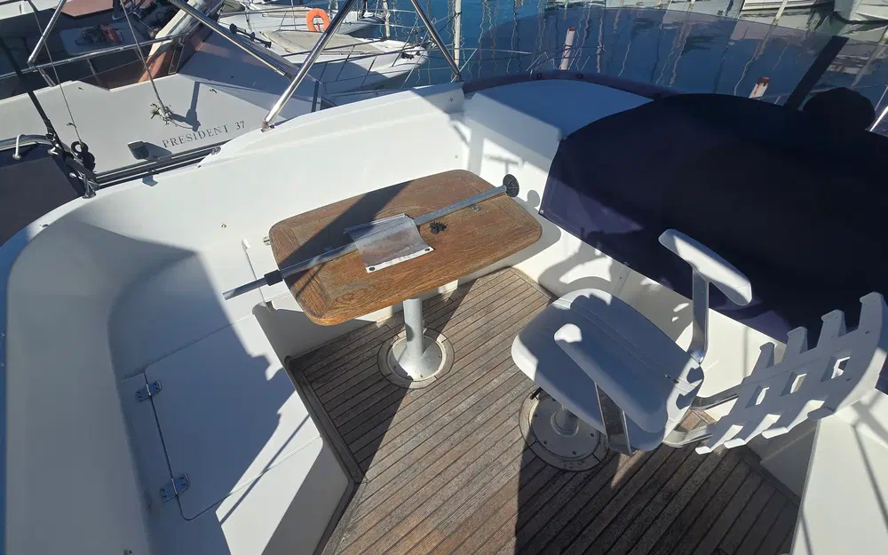 slider 40 Beneteau Swift Trawler 42