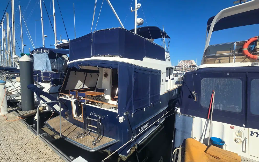 slider 3 Beneteau Swift Trawler 42