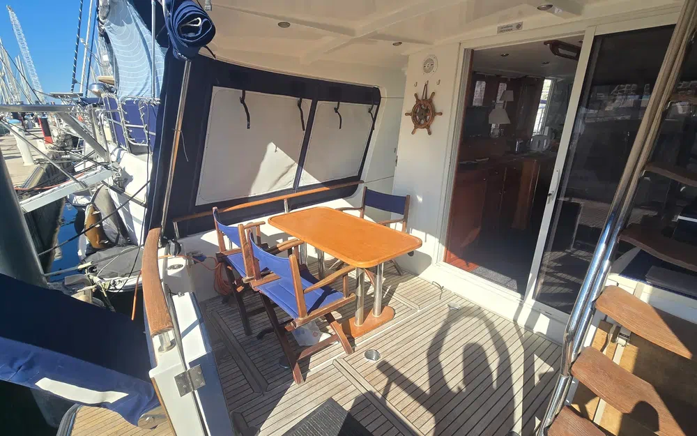 slider 4 Beneteau Swift Trawler 42