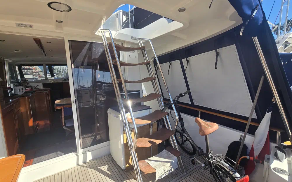 slider 6 Beneteau Swift Trawler 42