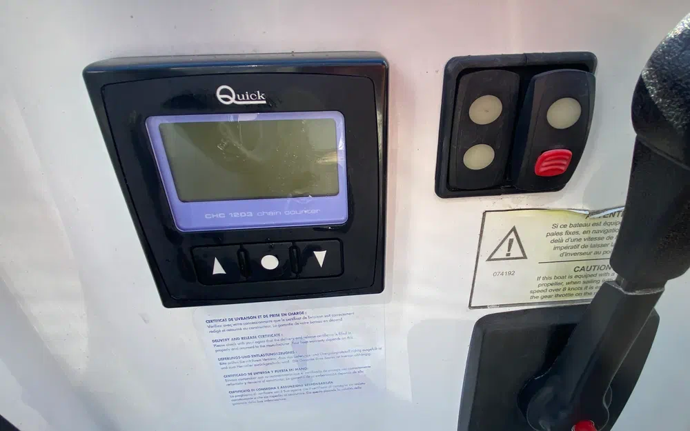 slider 12 Beneteau Oceanis 34.1