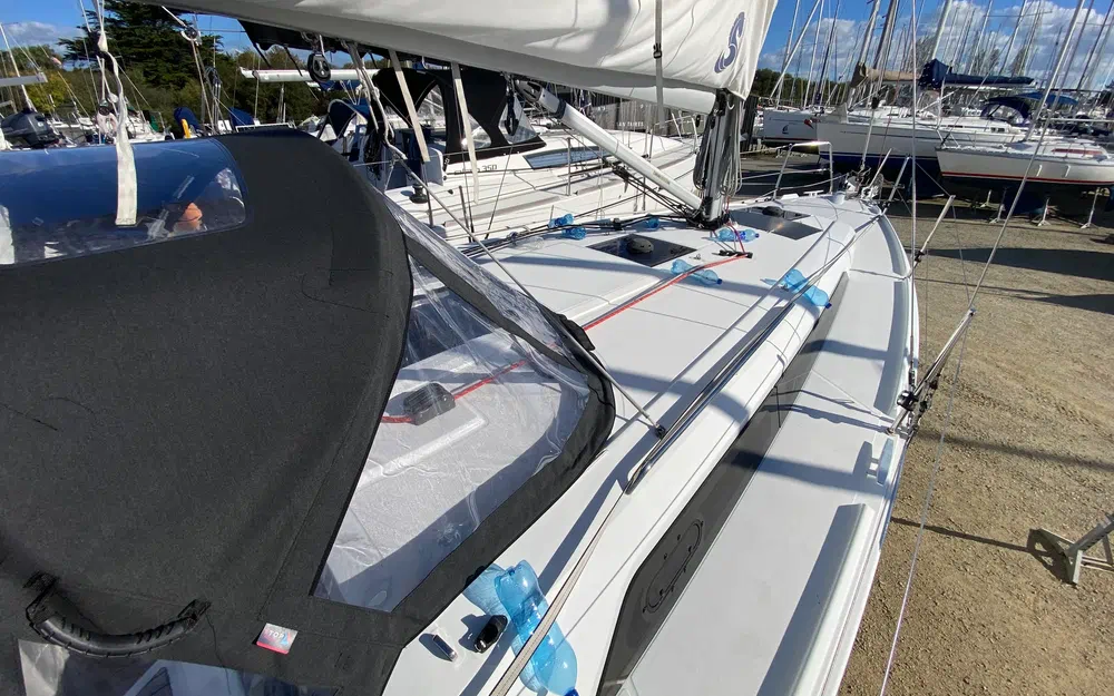 slider 6 Beneteau Oceanis 34.1