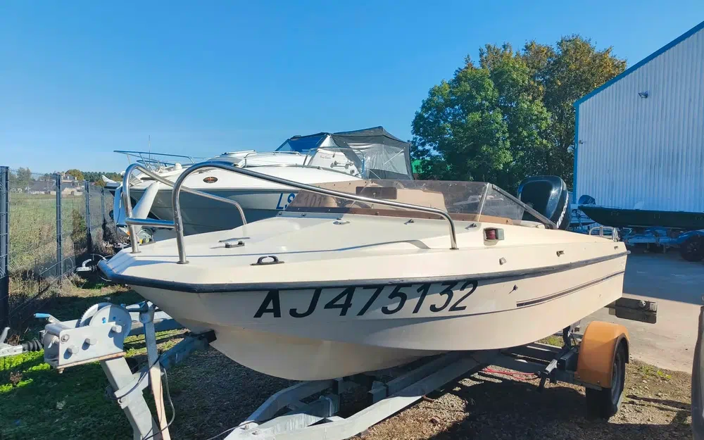 slider 0 Cormorant Super Leader 460
