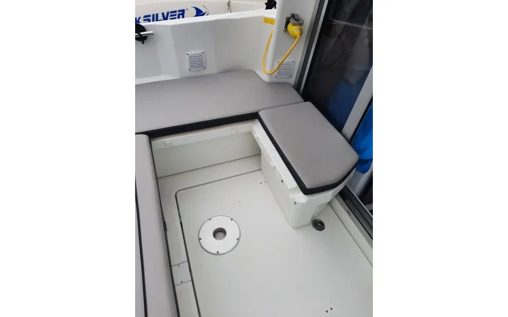 slider 14 Jeanneau Merry Fisher 695