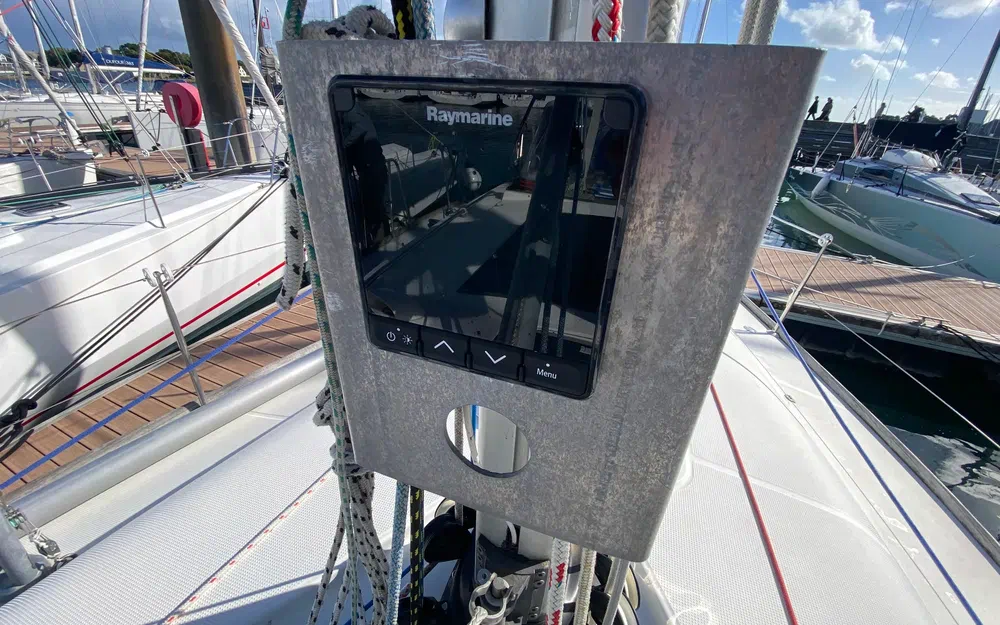 slider 12 Beneteau First 42S7