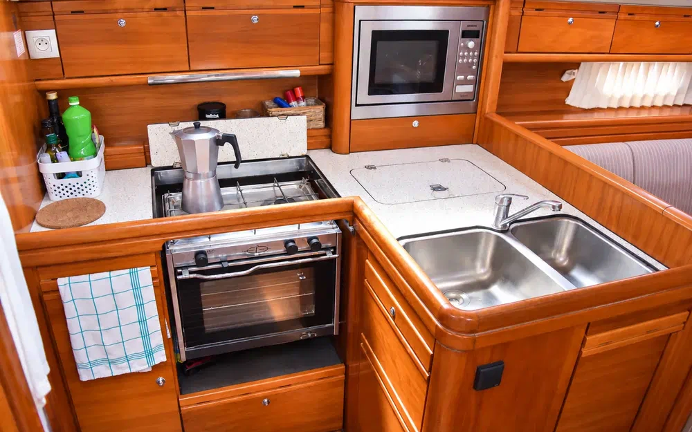 slider 17 Bavaria 38 Cruiser