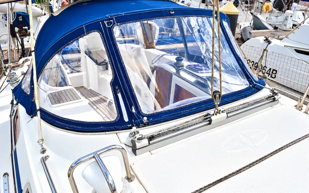 slider 9 Bavaria 38 Cruiser