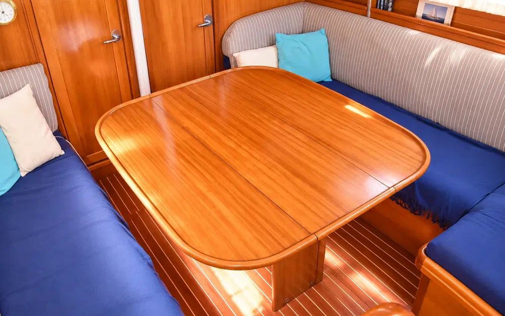 slider 14 Bavaria 38 Cruiser