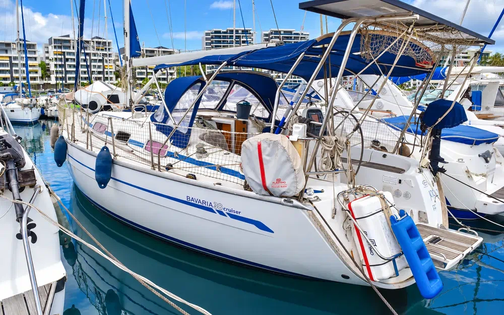 slider 0 Bavaria 38 Cruiser