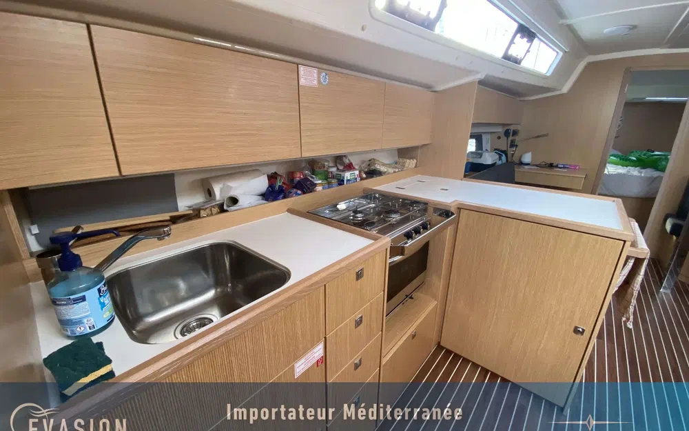 slider 11 Bavaria C42