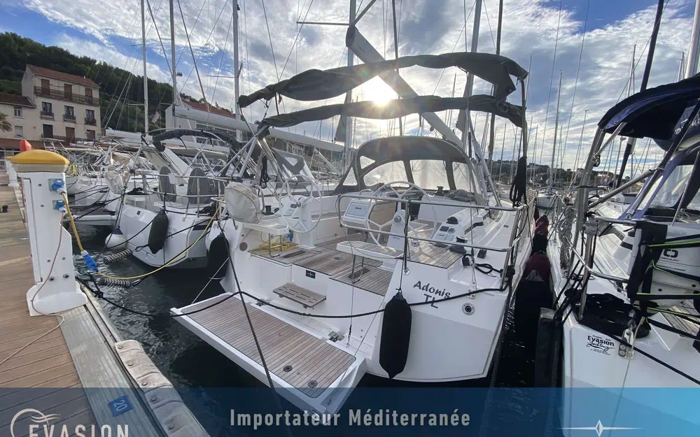 slider 1 Bavaria C42