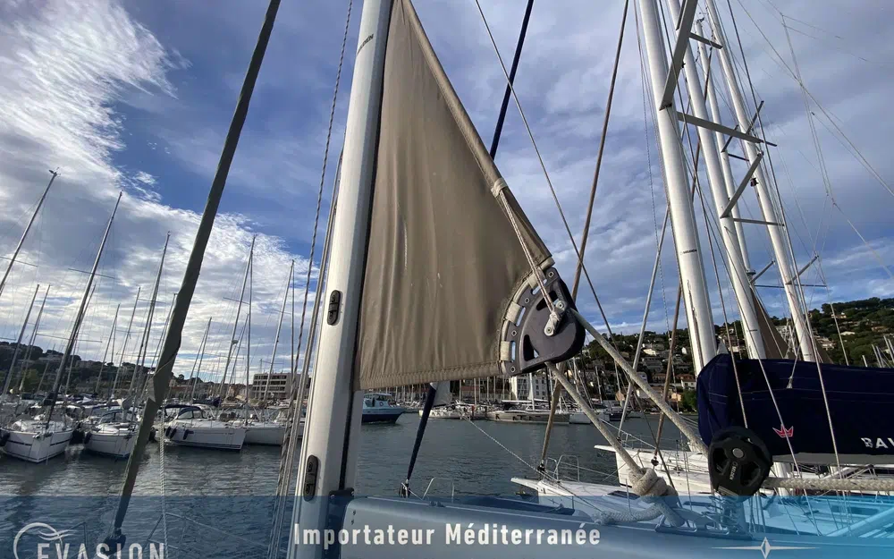 slider 6 Bavaria C42