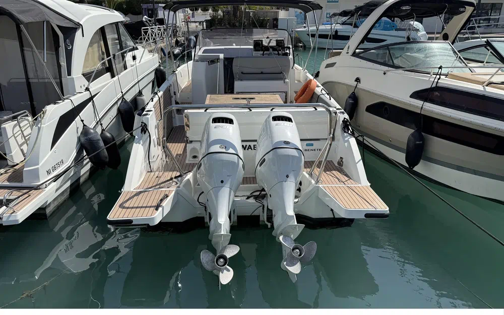 slider 1 Beneteau Flyer 9 sundeck