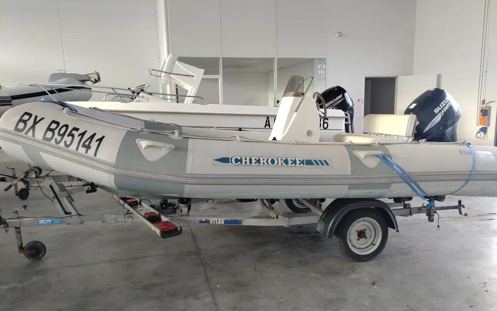 slider 2 Zodiac Cherokee 495