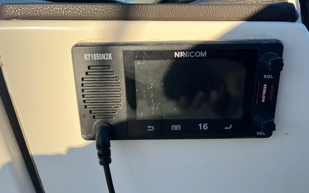 slider 28 Sea Ray 210 SPX OB