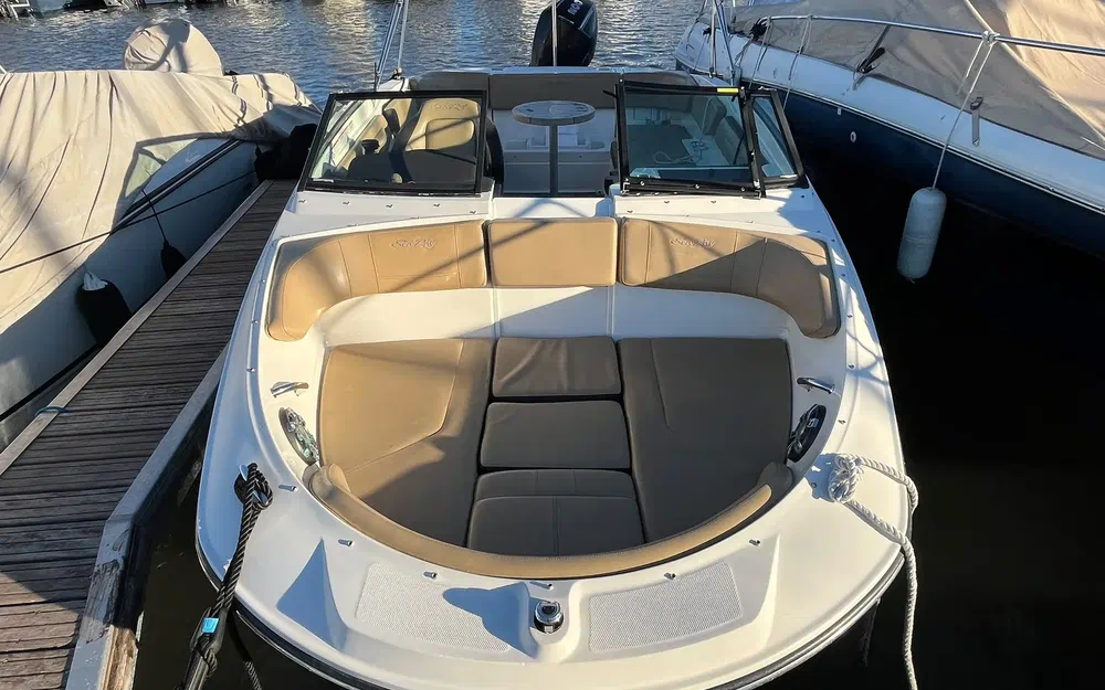 slider 18 Sea Ray 210 SPX OB