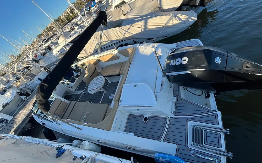 slider 34 Sea Ray 210 SPX OB