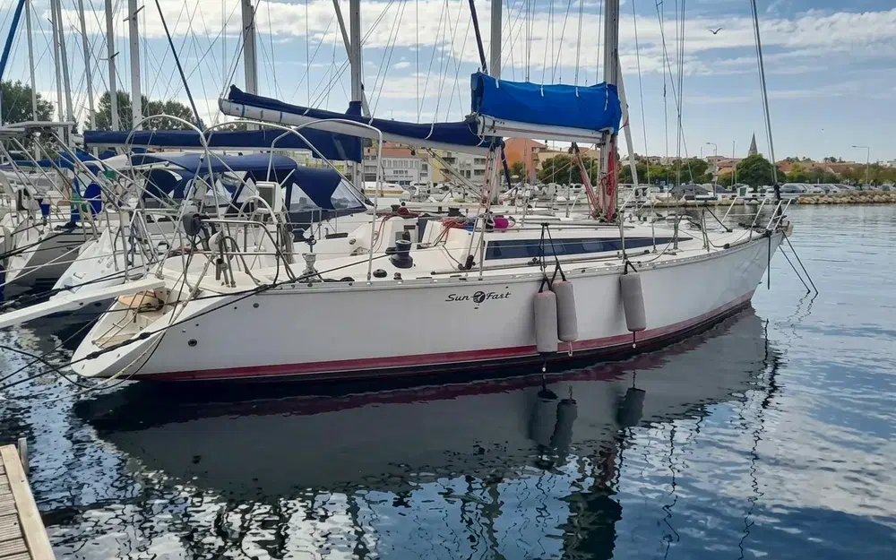 slider 1 Jeanneau Sun Fast 41