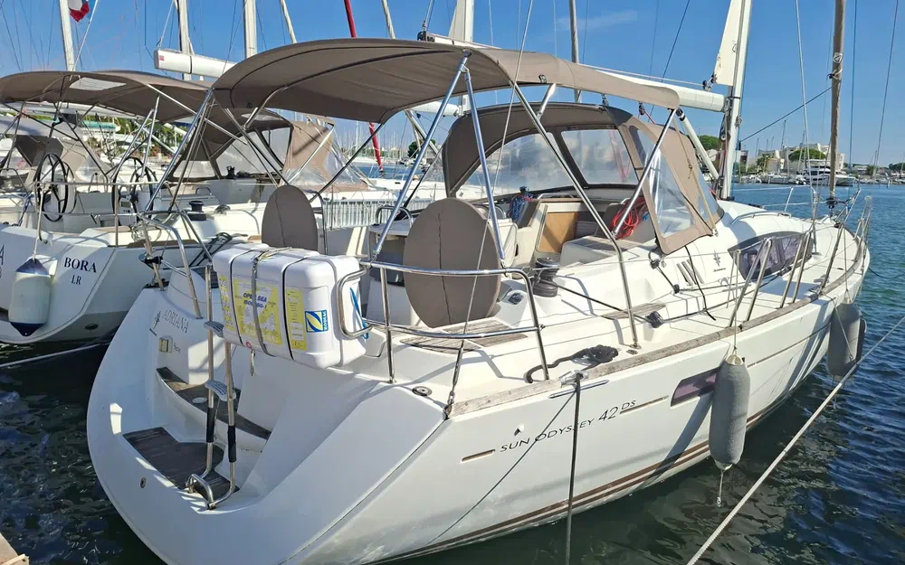slider 0 Jeanneau Sun Odyssey 42 DS